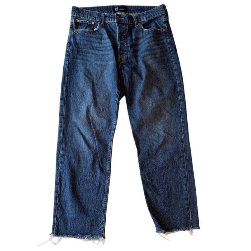 GAP Cheeky Straight High Rise Jeans Women’s 31 Medium Wash Frayed Hem Button Fly